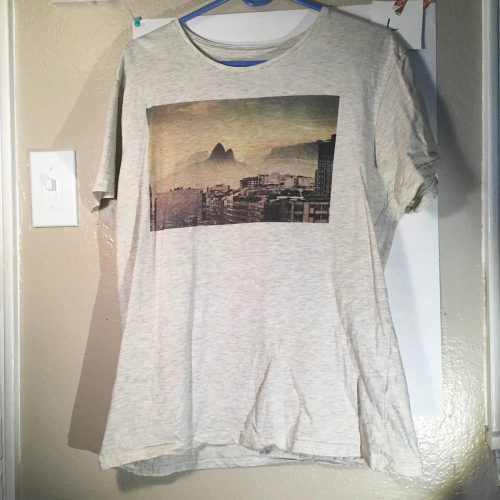 Gray Print T shirt